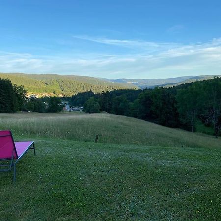 Appartement Lumineux Avec Vue Sur Les Montagnes Morbier Exteriör bild