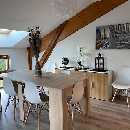 Appartement Lumineux Avec Vue Sur Les Montagnes Morbier Exteriör bild